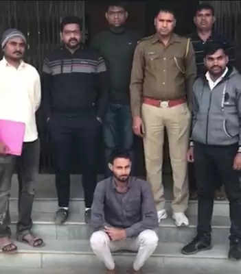 राजस्थान: शिवसेना विधायक को ब्लैकमेल करने वाला शख्स गिरफ्तार